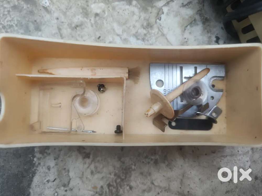 Electronic machine singer