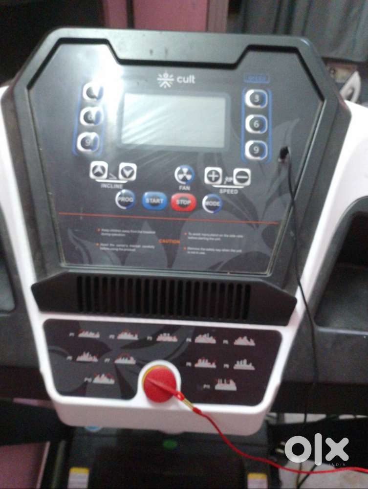Treadmill on sale F13 4.5 H P peak Treadmill