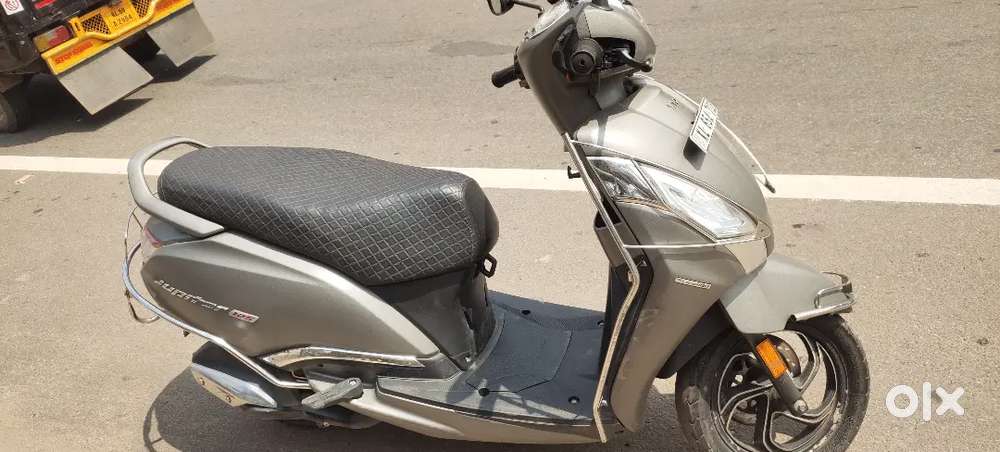 gud condition new model jupiter full Dicky space