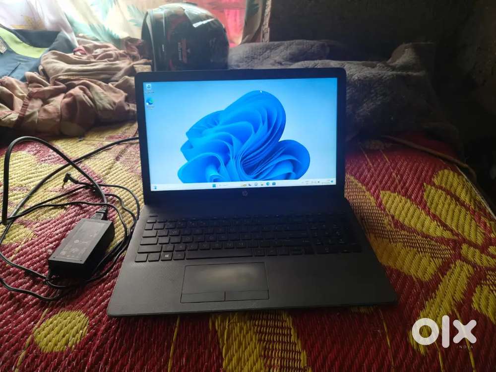 Hp lap top 250 G7
