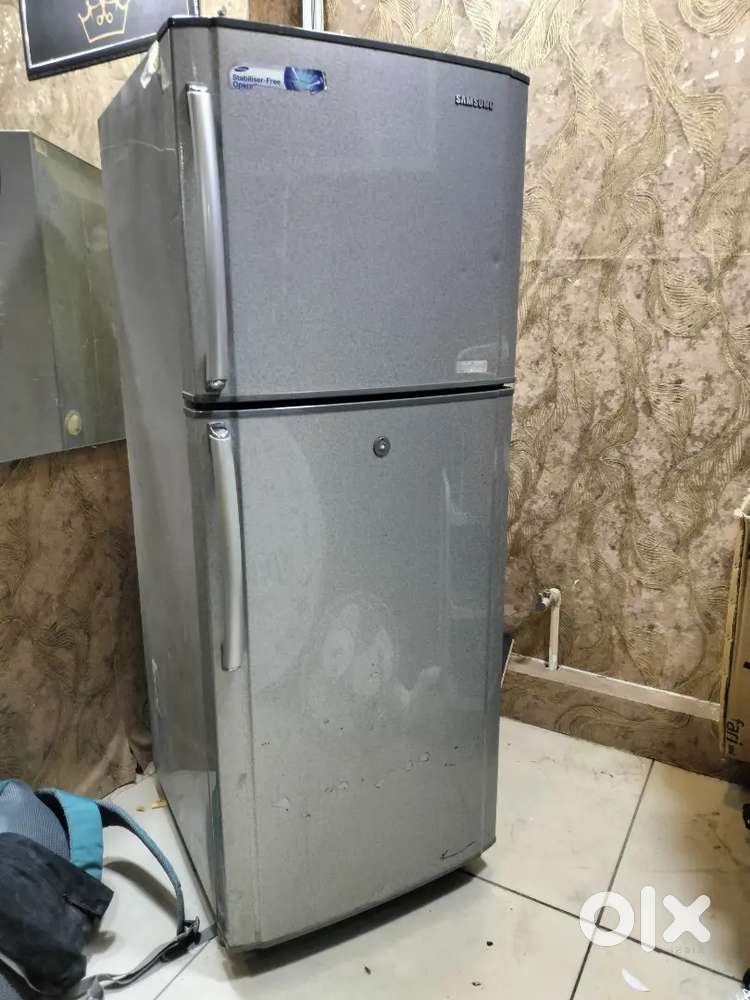 Double door samsung freezer