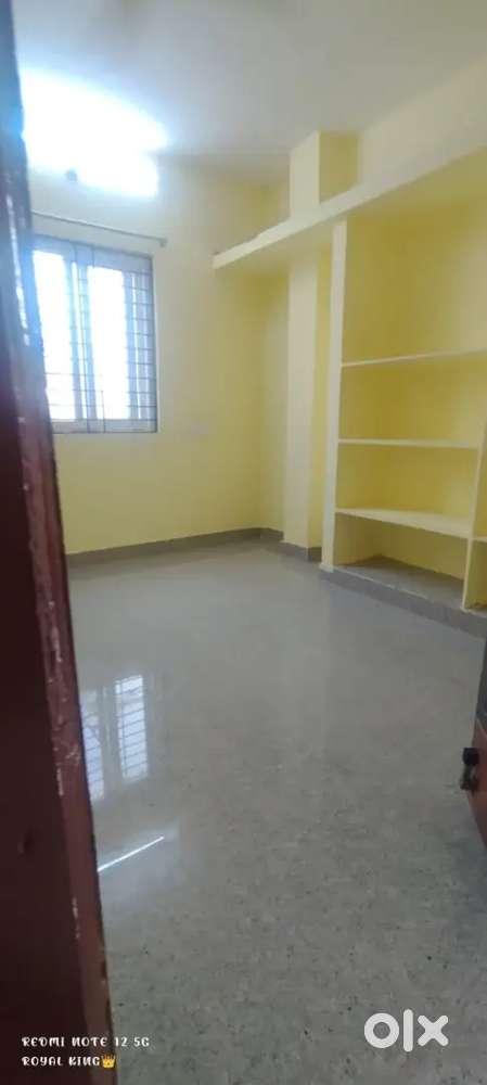 1RK flat rent in Ameerpet near by AAA cinema hall