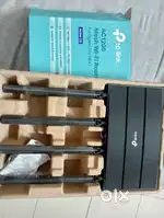 TP LINK AC 1200 WI FI ROUTER