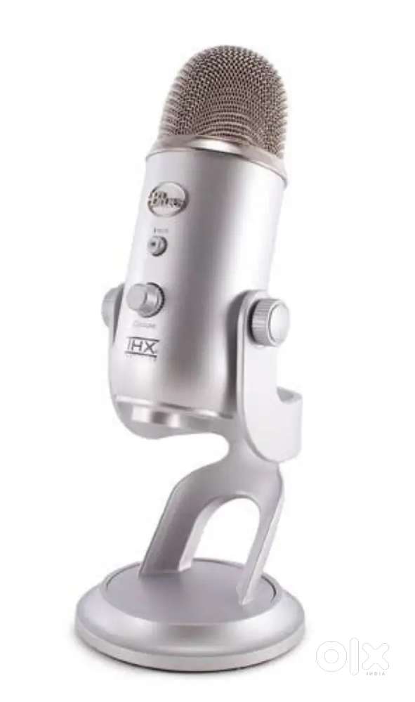 Silver Blue Yeti Mic