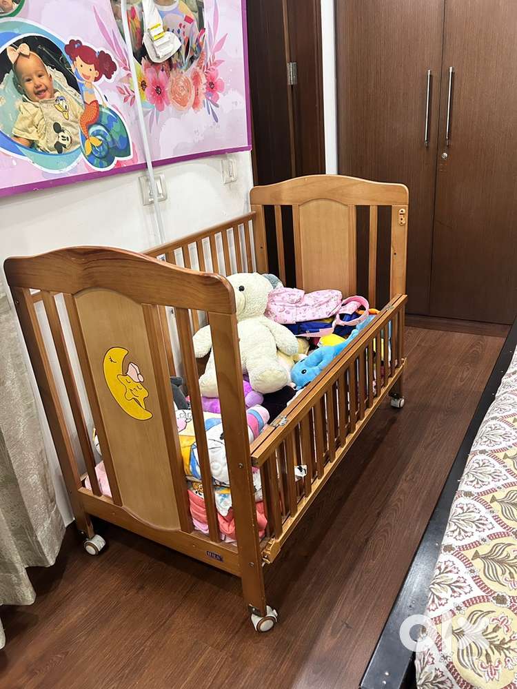 Baby Wooden Cot Bed, Baby Crib Cot with mattress and side cushion