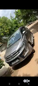 Toyota Innova Crysta 2019 Diesel 74500 Km Driven