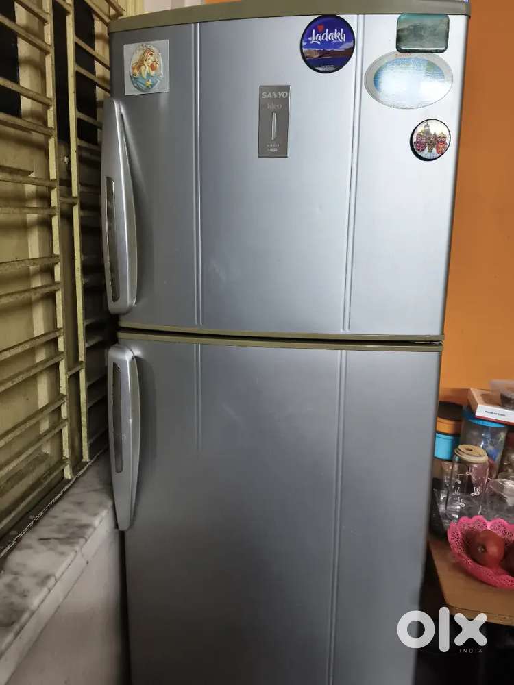 sanyo refrigerator