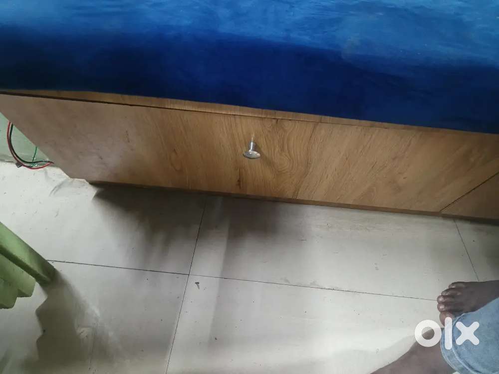 dinng table