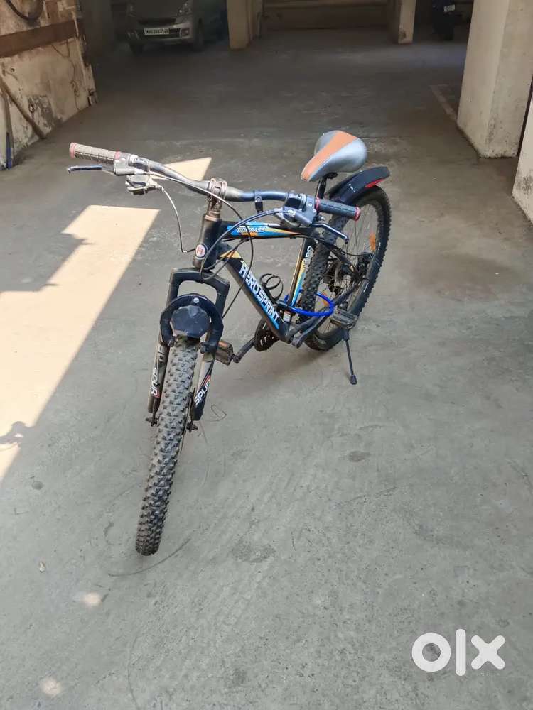 Hero Sprint Cycle with gear