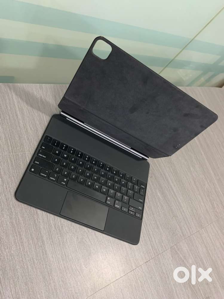 Apple Magic Keyboard with trackpad / 12.9inch / with warranty
