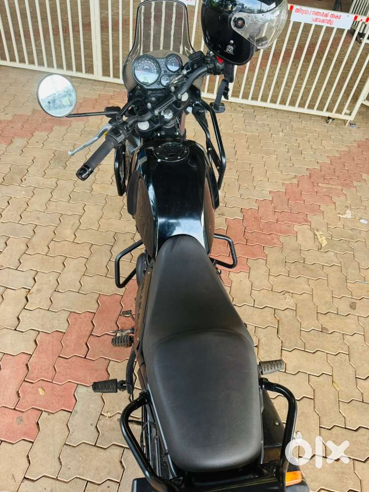 Neatly driven, low kms, no accident history,well maintained