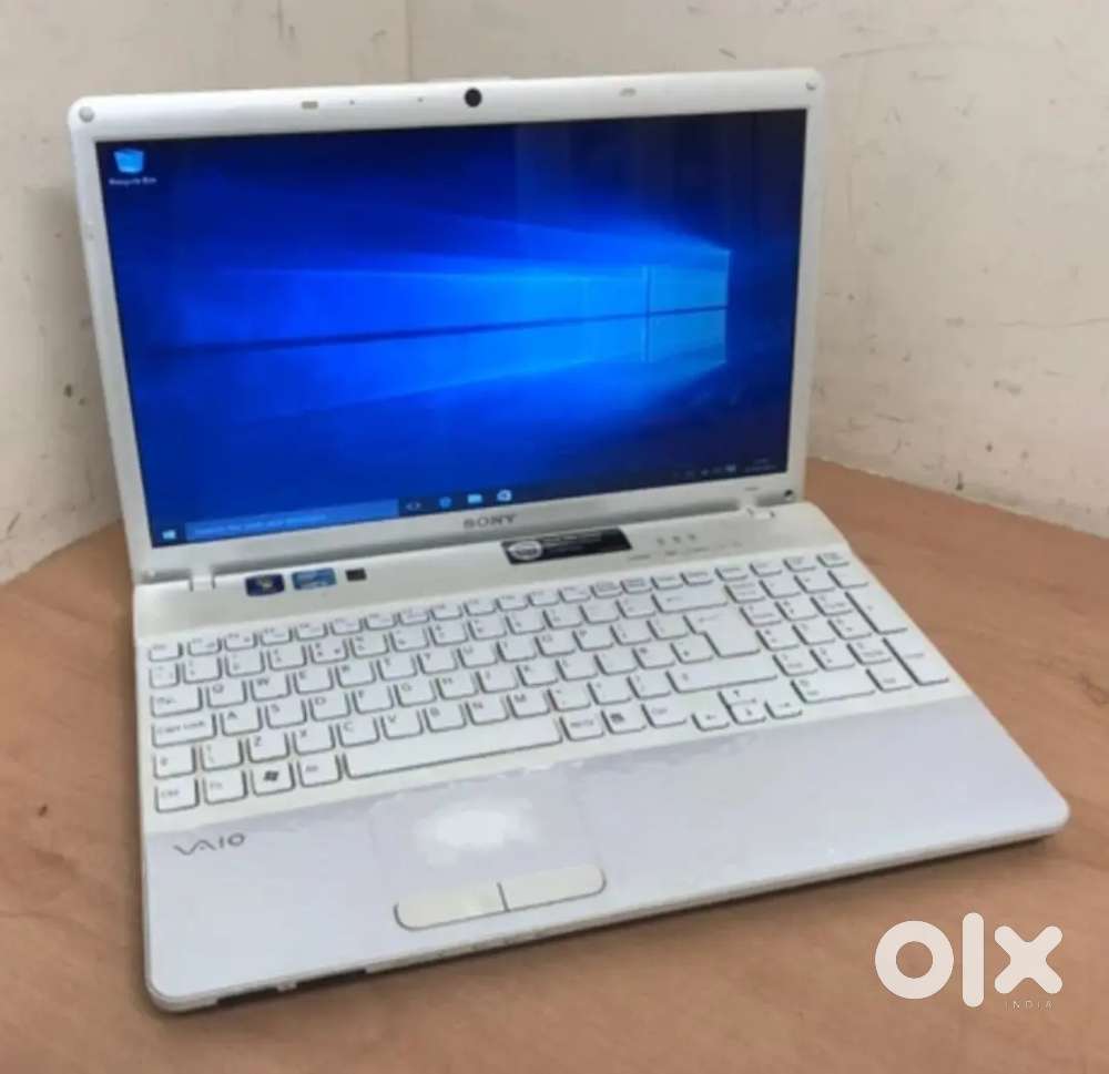 Sony laptop good condition 4GB 500GB