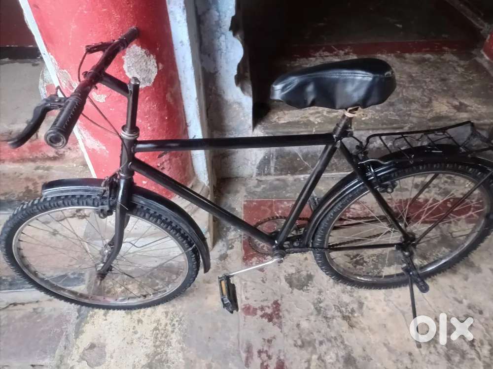 100%condition mai h tyre tube rim new h