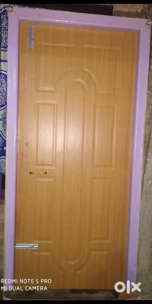 Ply panal door & choukart