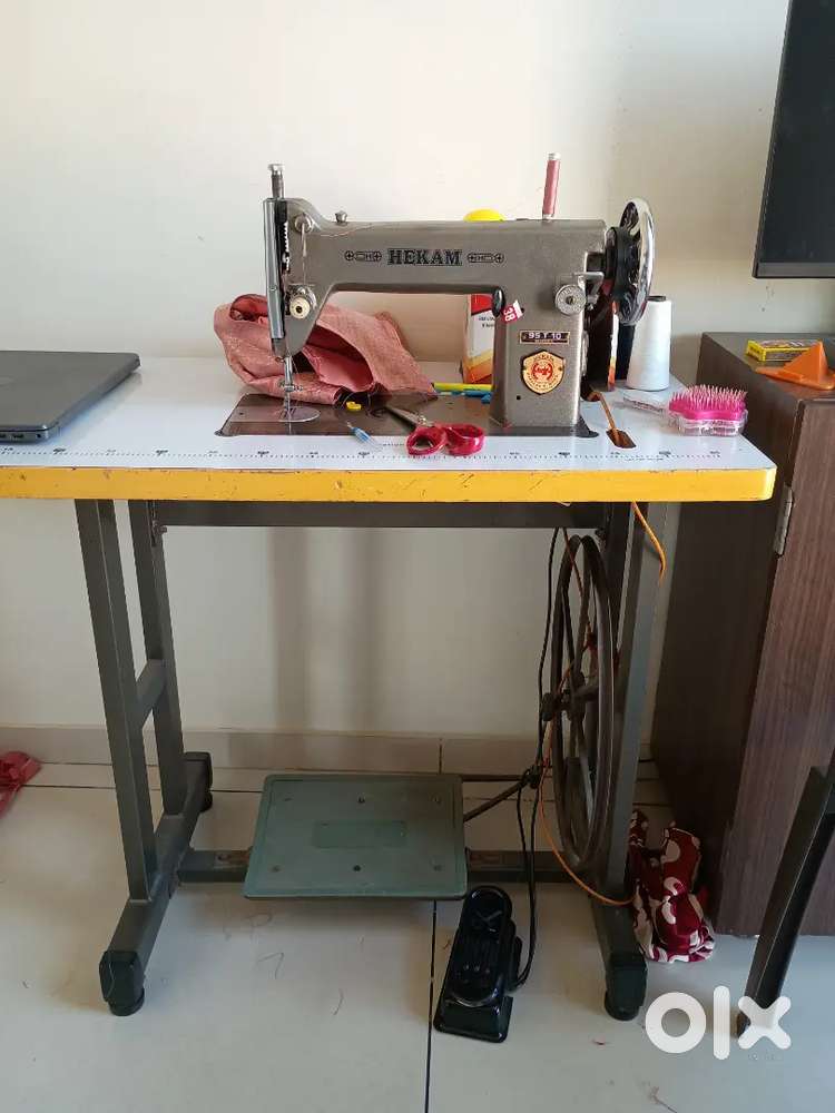 Hekam sewing machine