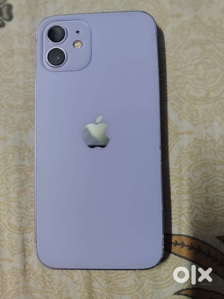 iPhone 12.  128
