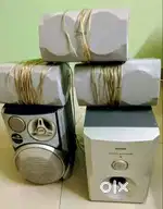 Speakers with sub woofer