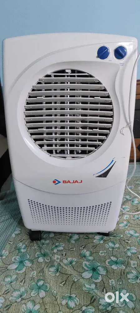 Cooler Bajaj