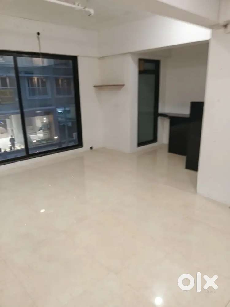 Spacious office space available on Rent in D.n nagar andheri west v