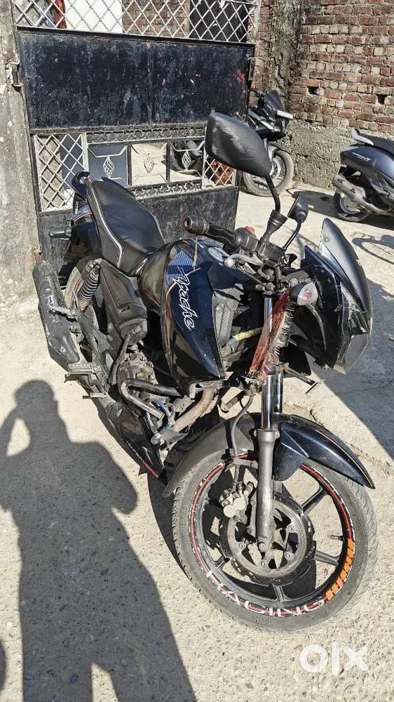 Apache RTR 160 in A1 condition