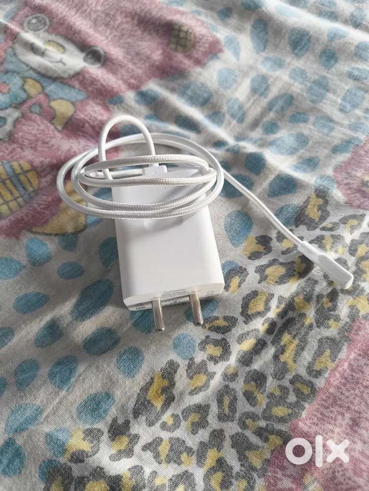Realme 45 watt fast charger