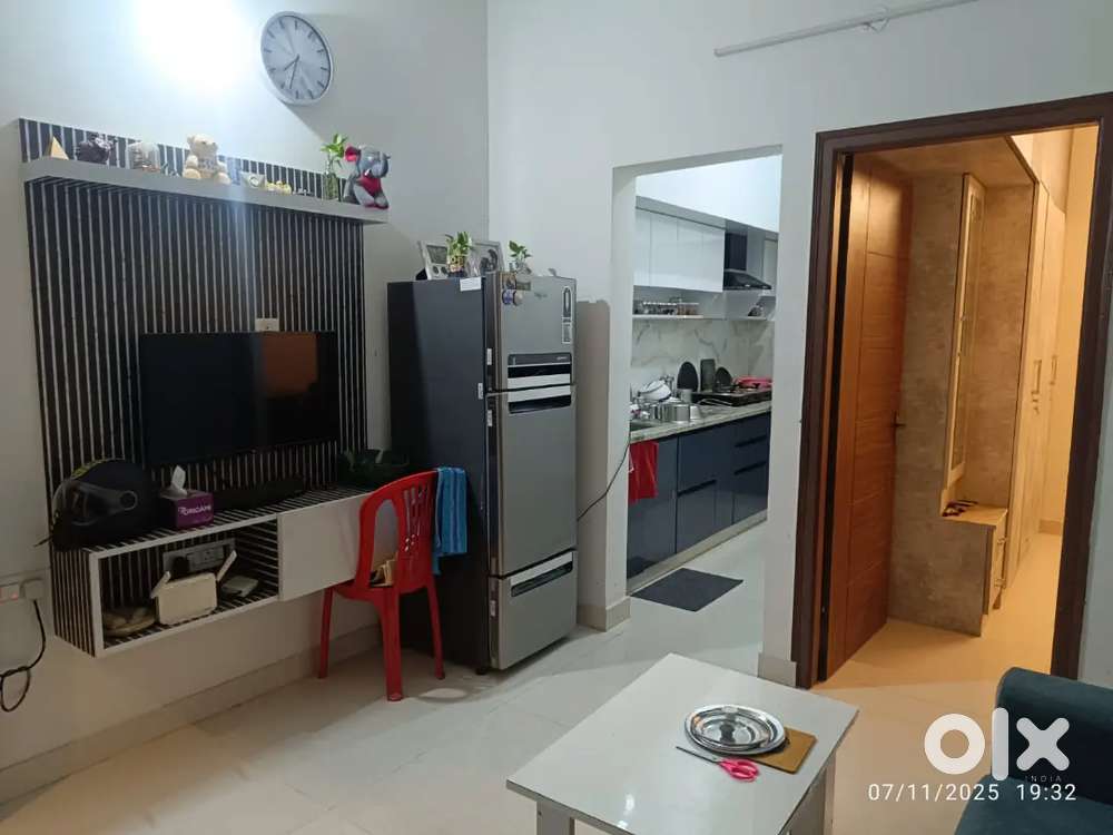 1 BHK House is for rental in new building recently constructed