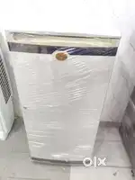 I'd009 lg single door 90 ltr fridge with stabilizer