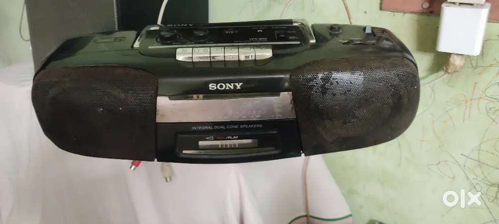 SONY--1800/- &  PANASONIC--2800 TAPE/CASSETTE Radio Player