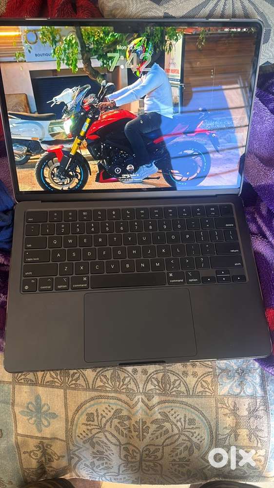 Apple m2 just few months old