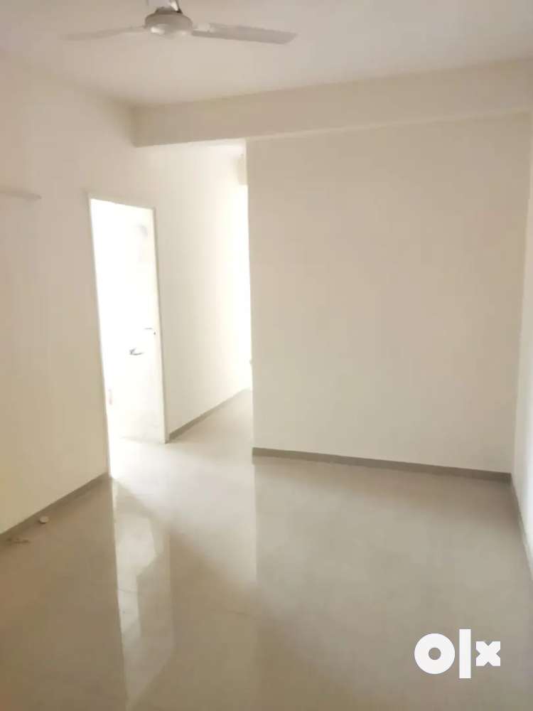2bhk flat for Rent in New Society