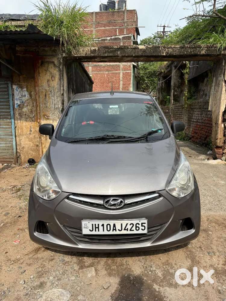 Hyundai EON 2013 Petrol Well Maintained