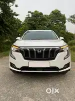 Mahindra XUV700 2.2 AX 7 Diesel AT Str, 2023, Diesel
