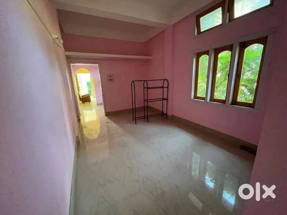 1Bhk Available Near Six Mile Flyover For Rent Couple Friendly