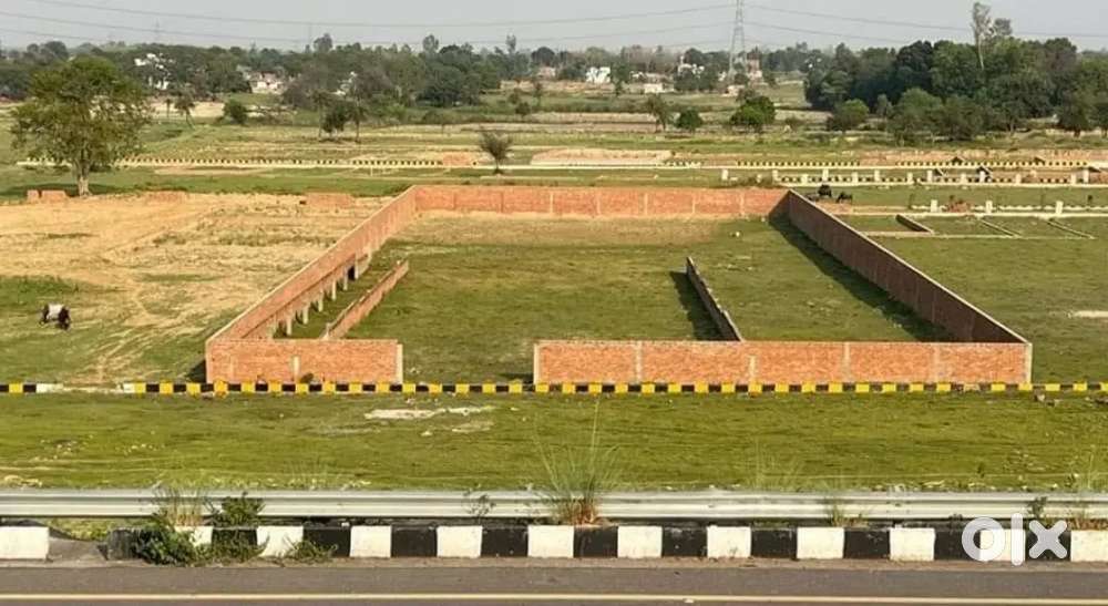 लखनऊ में सुल्तानपुर हाइवे के पास अमेठी मार्केट के नजदीक प्लॉट