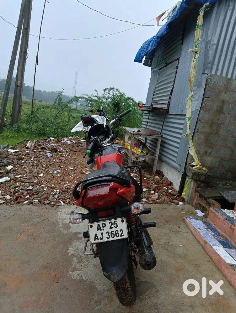 Noo scratches full condition bike