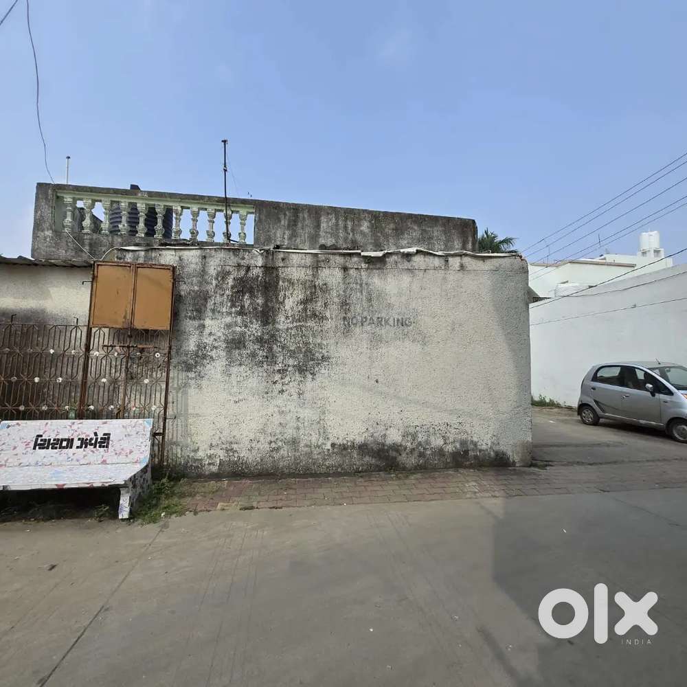 2 Bhk Two Road Corner Tenament For Sell In Manjalpur Nr Eva Mall Road