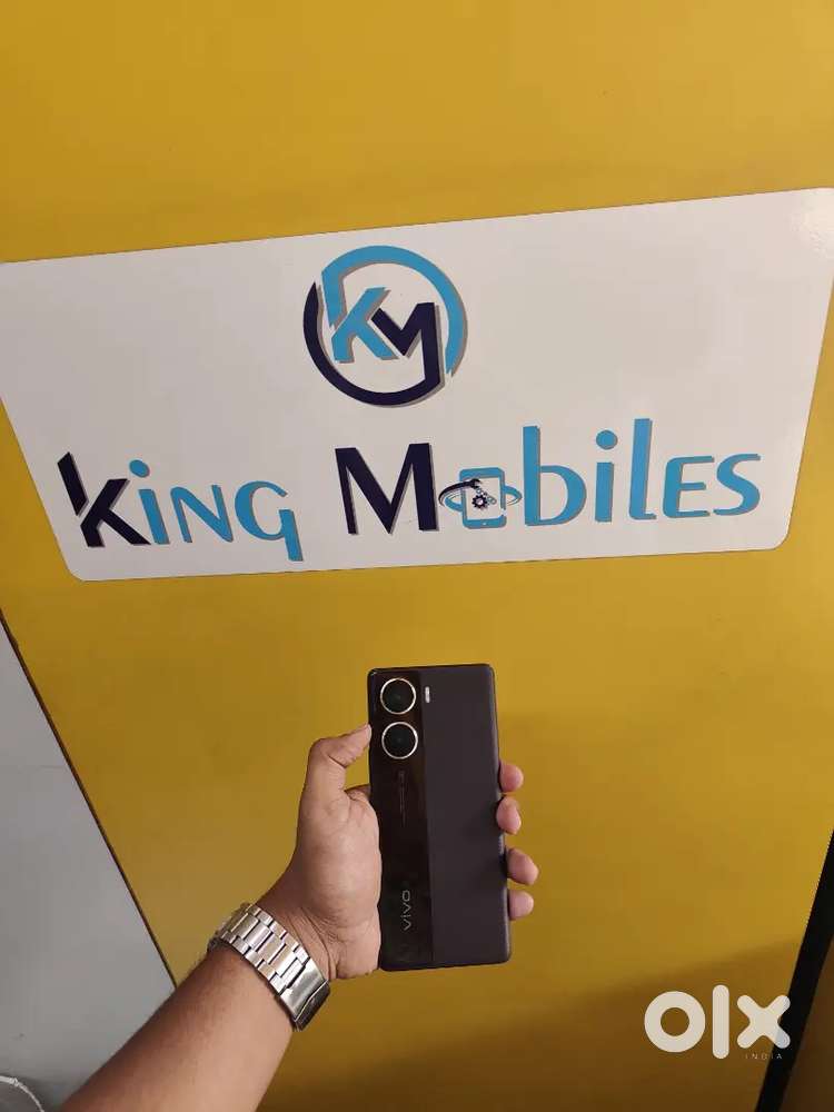 Vivo V29e 5G 8/128 GB Mobile Available Call Me