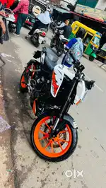 KTM Duke 200 (15000km chali he bas)