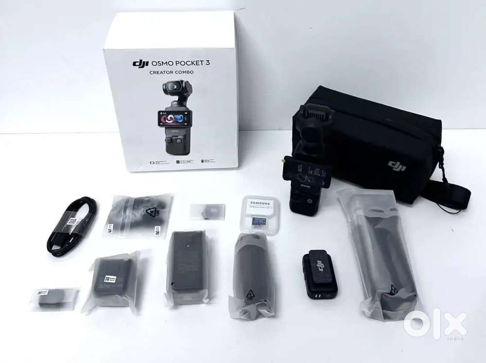 DJI - Osmo Pocket 3 Creator Combo 3Axis Stabilized 4K Handheld Camera