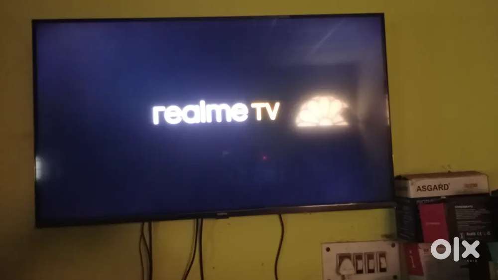 40 INCH FULL HD 1080p realme  SMART TV for sale