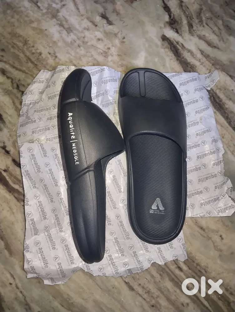 Flip flop slider ( size 8-9)