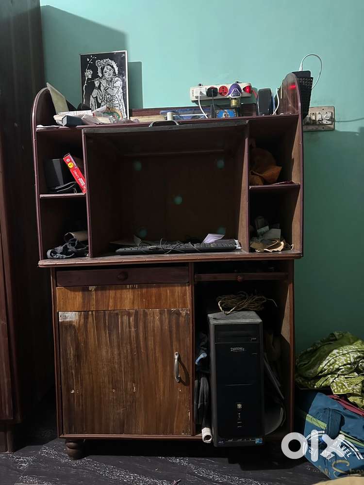 Computer table/files rack