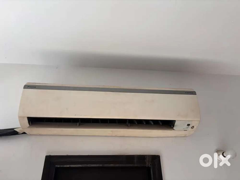 Daikin 1.5 Ton split inverter AC,  Neelkamal fiber Almirah