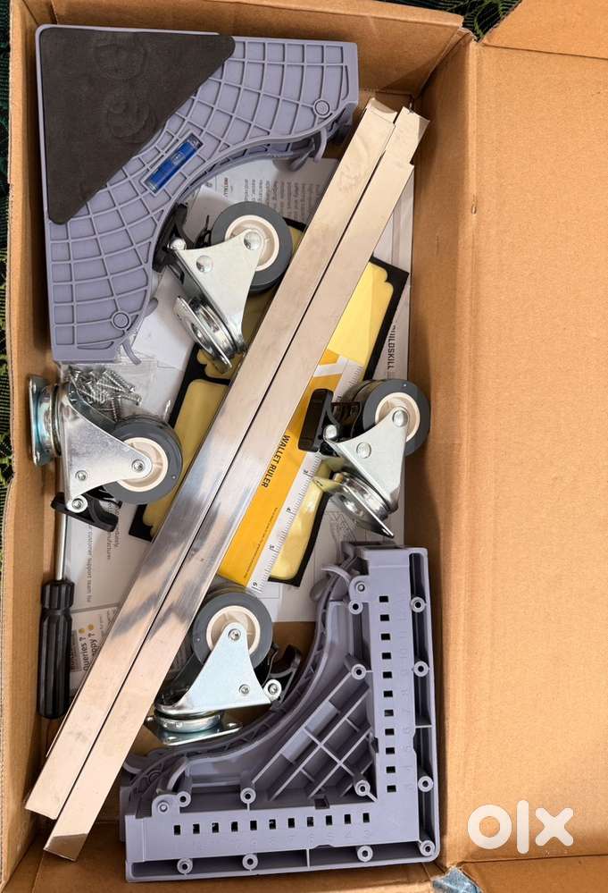 BUILDSKILL 200Kg Washing Machine Stand Adjustable