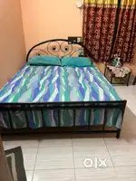 Wrought iron bed 5x6 ft with mattress