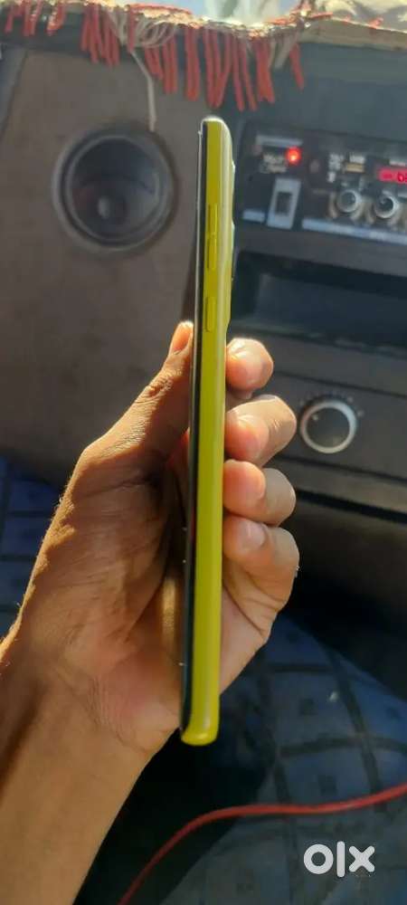 Moto g85 5g 12/256 GB hai . very nice phone.