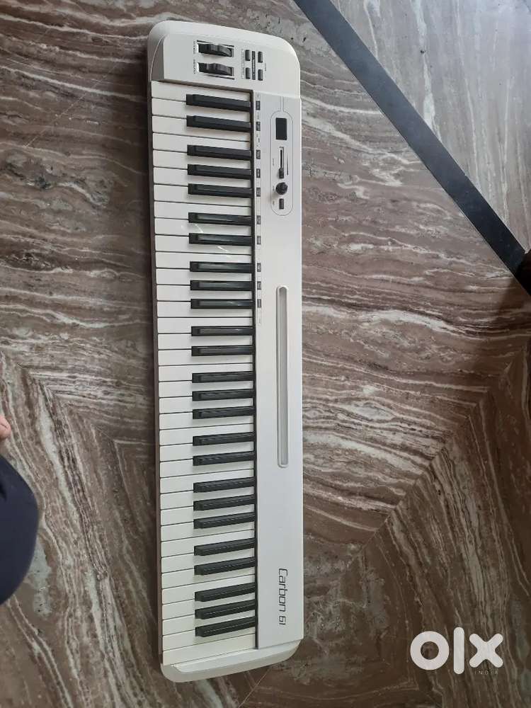 Samson Carbon 61 USB MIDI controller keyboard