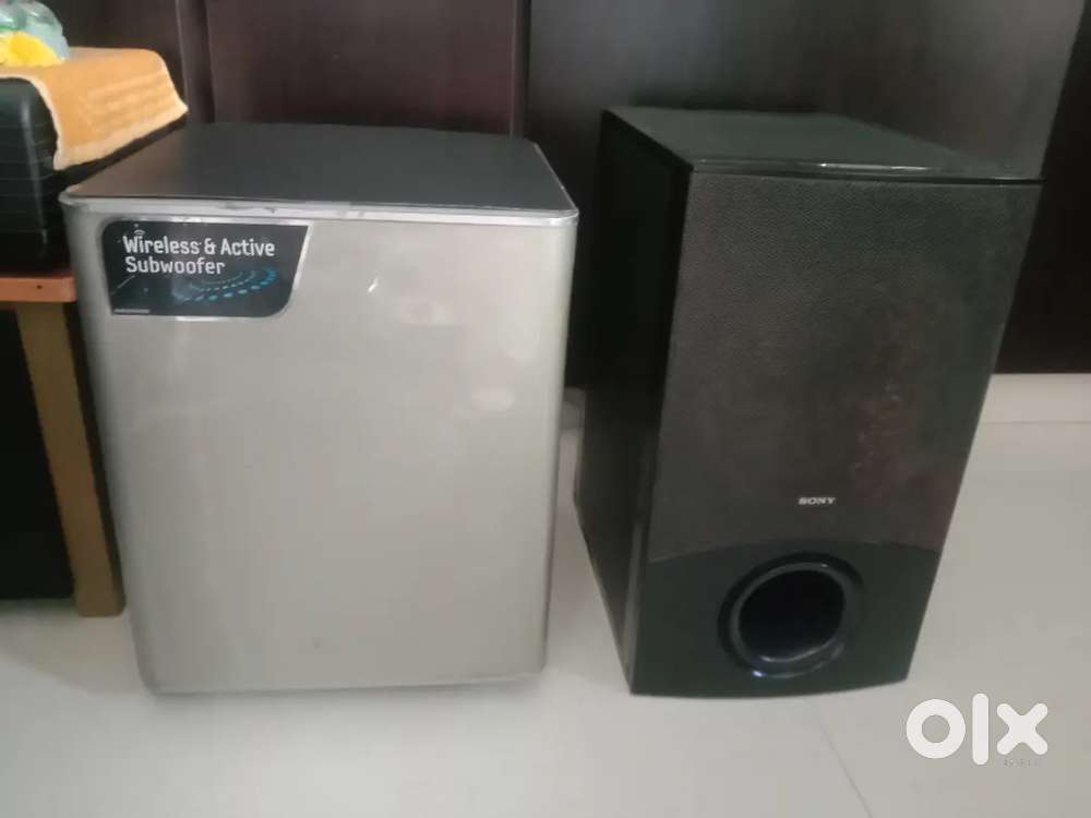 Sony subspeakers only 5000. Samsung sub 3000
