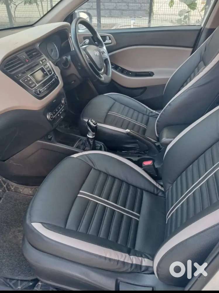 Hyundai Elite i20 2015 Diesel 
Driven 97500 Km