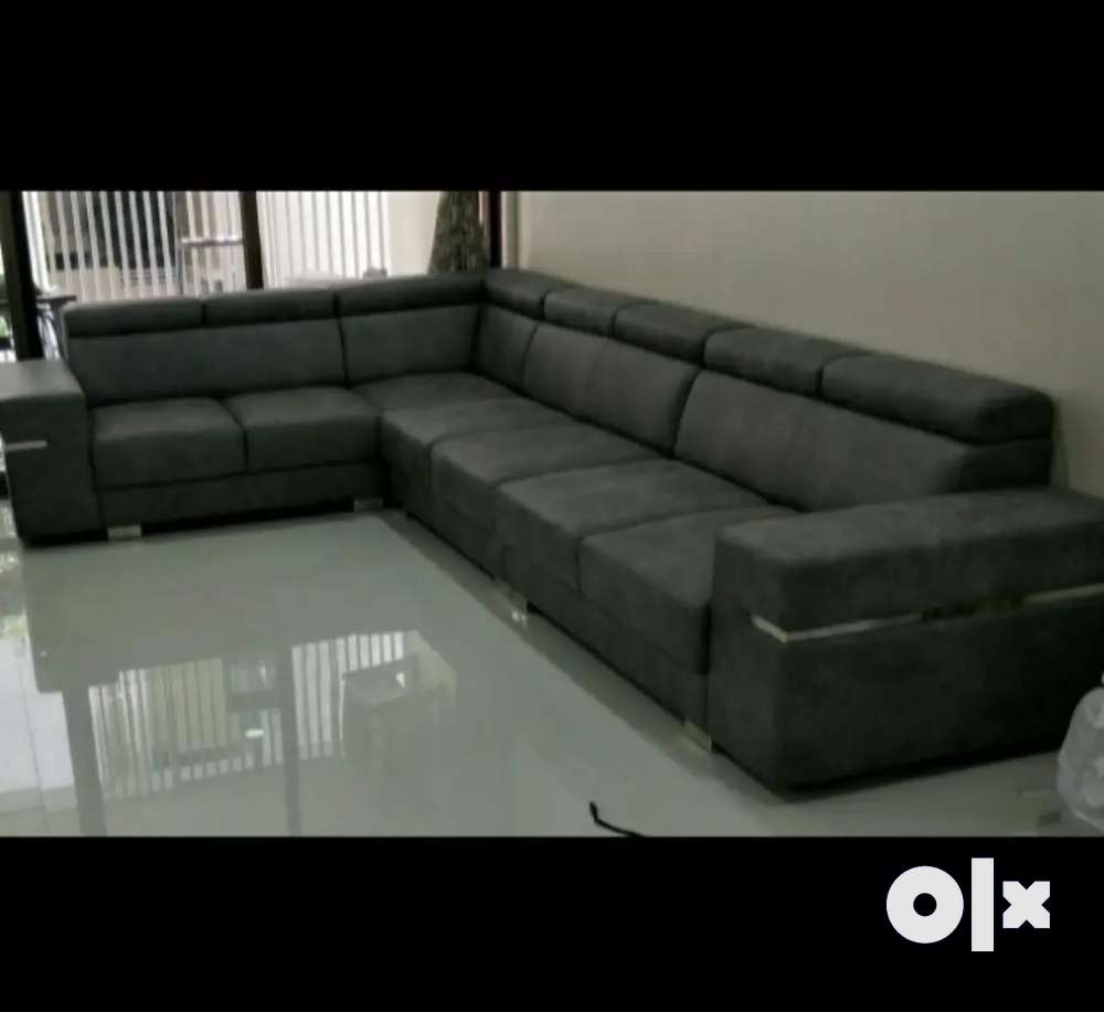 Corner +6 Seater Sofa with Tic Toc & Carrat Pattern with L type SS Leg